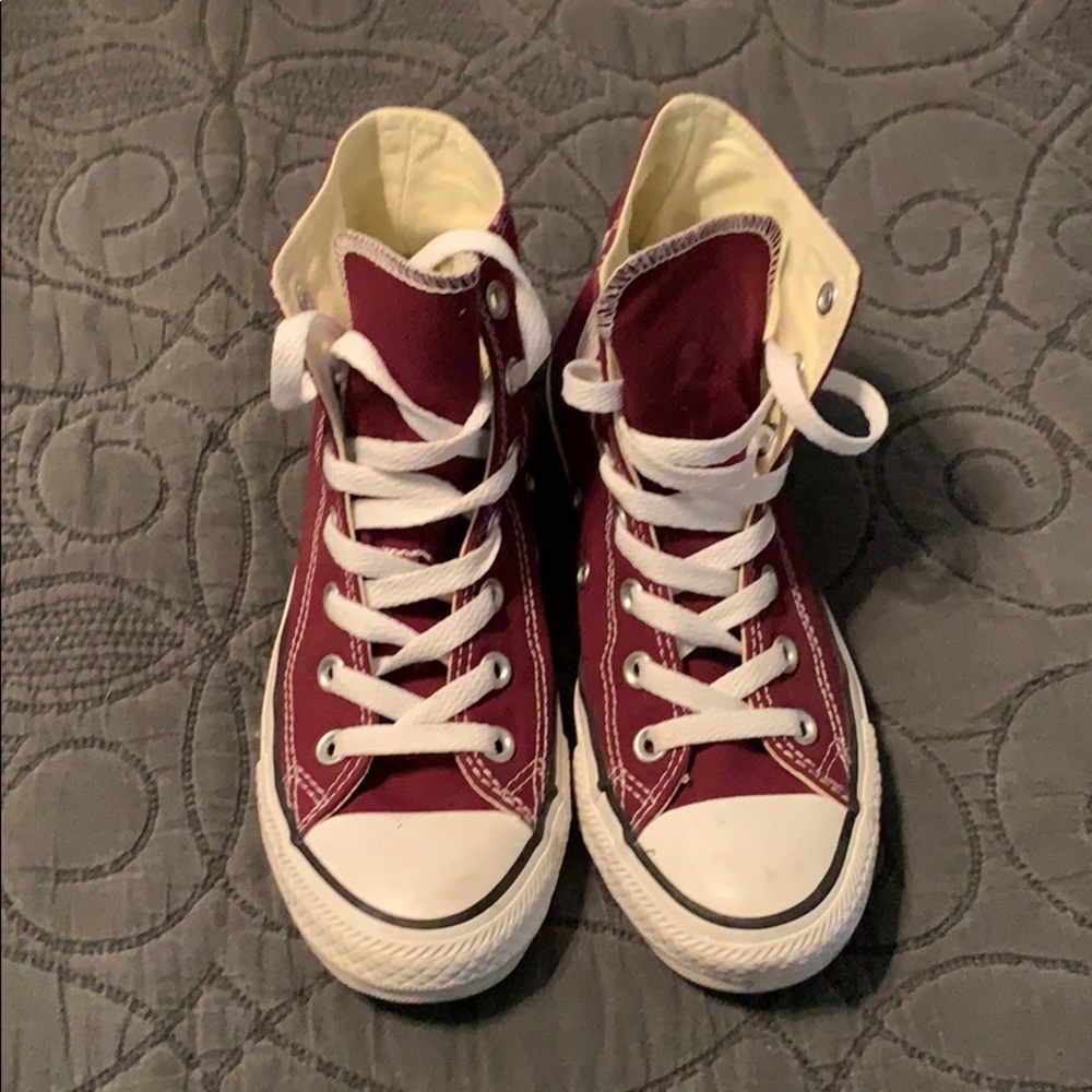 Converse All Star ⭐️Hightops Size 8